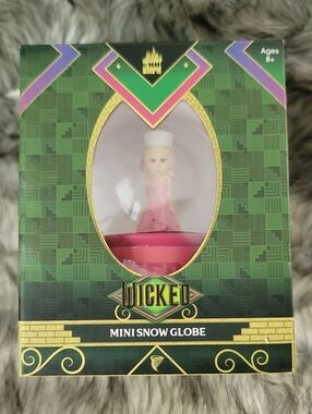 Wicked Glinda Mini Snow Globe - Pink